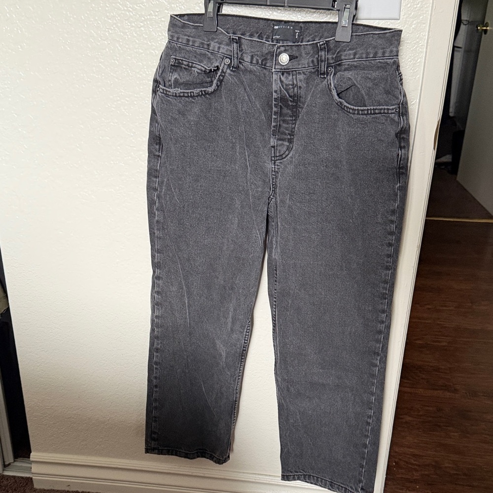 Women's Classic Gray taper Jeans